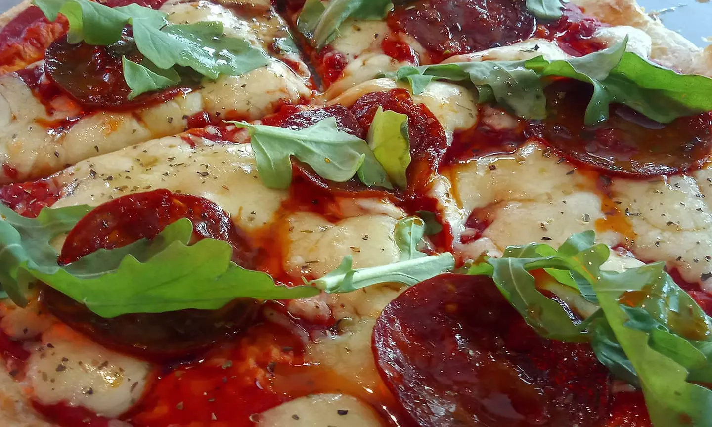 Up to 53% Off on Pizza & Prosecco at Hemingways Lounge Bar