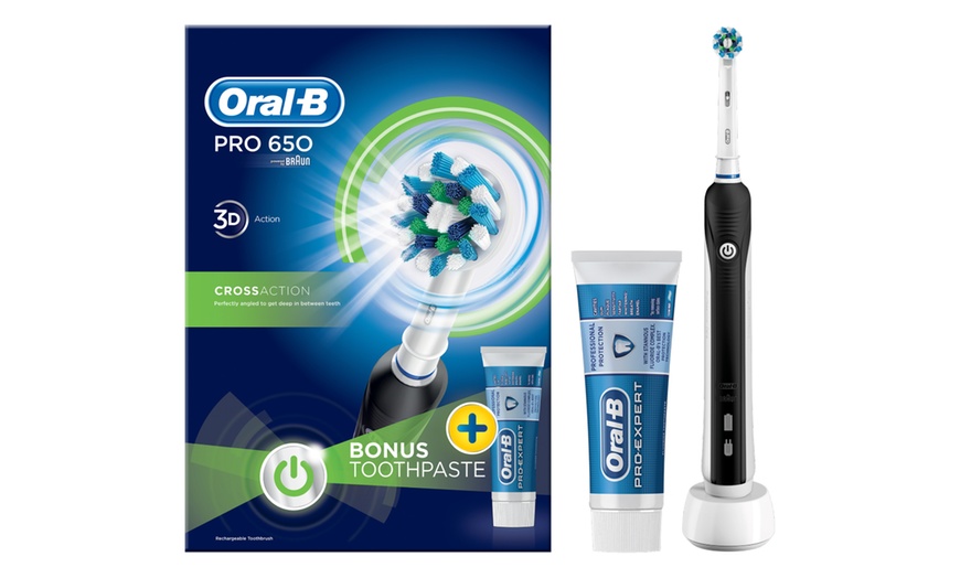 Image 2: Braun Oral-B Pro 650 Toothbrush