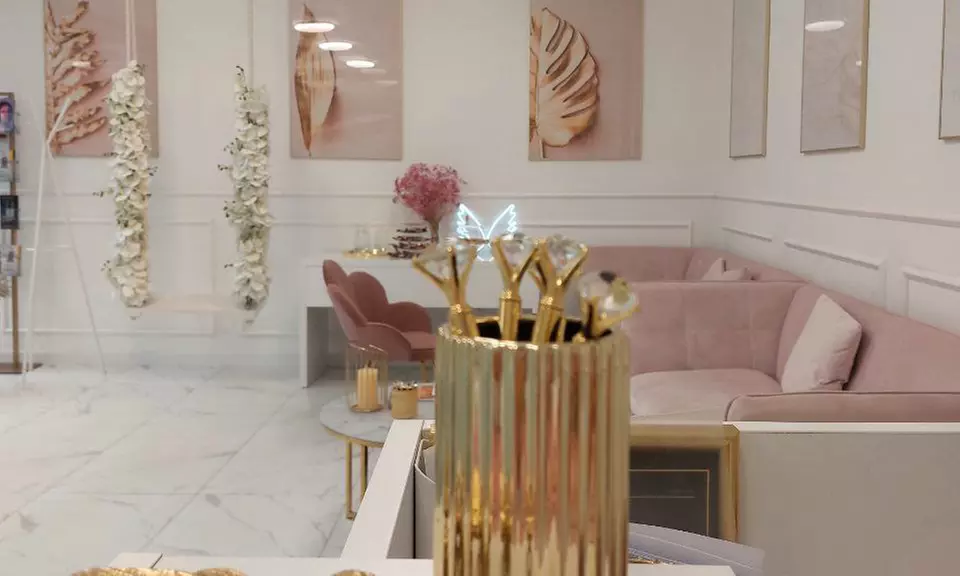 Icoone: masaż antycellulitowy na twarz i ciało