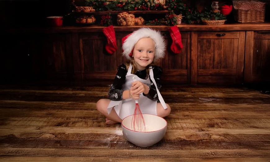 Image 3: Capture Festive Magic with a Christmas Themed Photoshoot