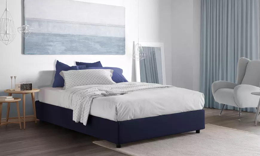 Image 21: Lit double "Silvia" avec matelas en option