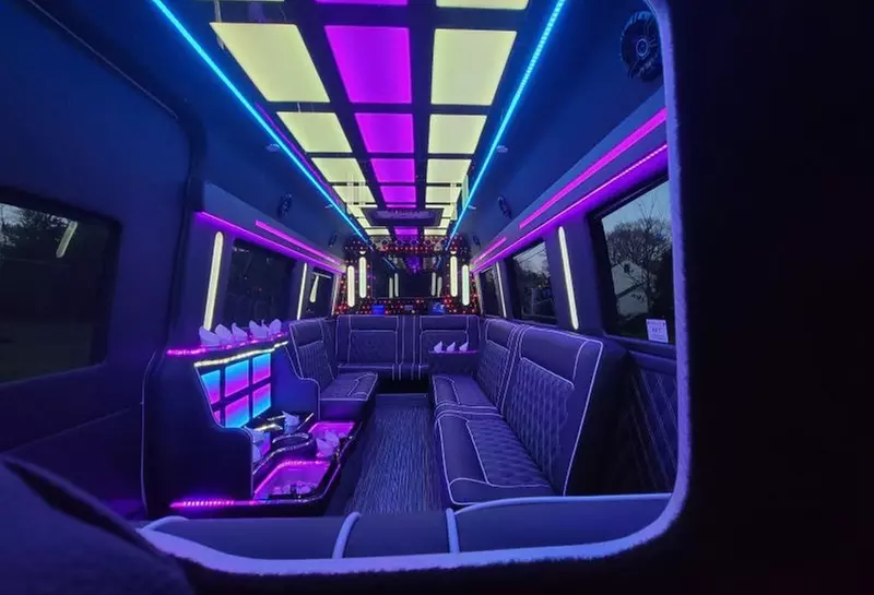 Party Bus City Tour – Boston's Best Sightseeing Experience