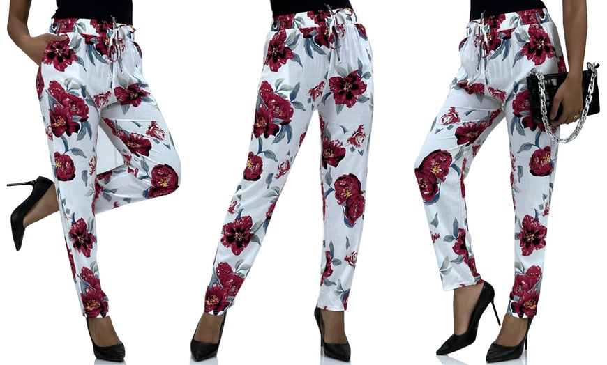 Image 10: Women's Travel Printed Cotton Trousers
