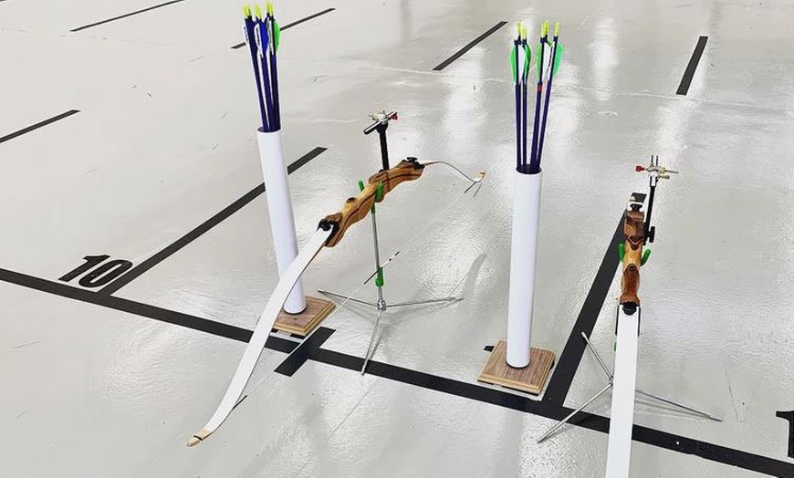 Image 7: One-Hour Indoor Archery Session