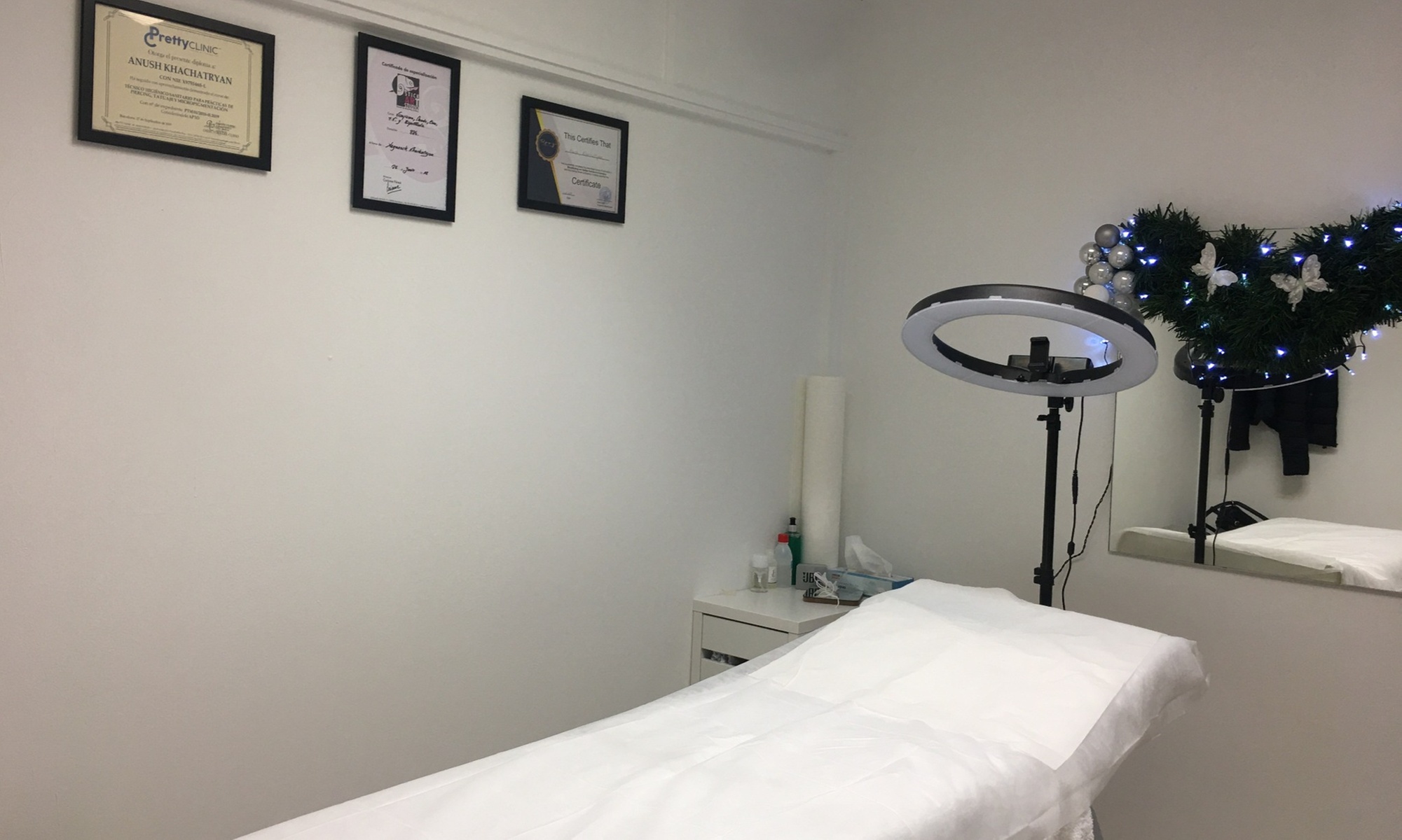 Cuidado de cejas y pestañas en Anush Khachatryan