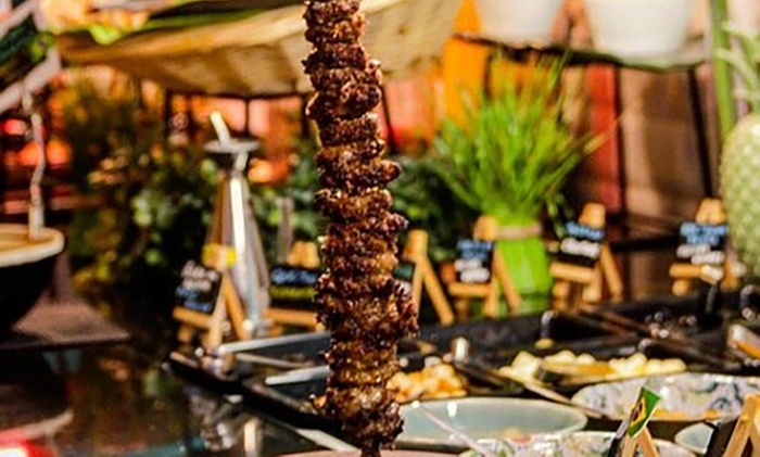Dîner aux saveurs authentiques brésiliennes à Rodizio o Brazil