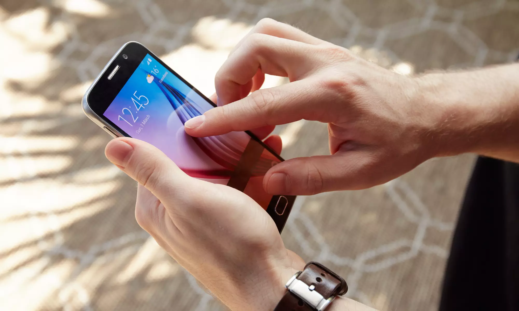 $8 Off $15 Worth of Mobile Phone / Smartphone Repair - Primary Image