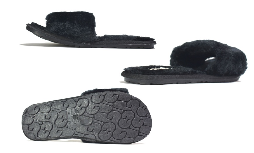 Image 15: Women's Fluffy Slippers