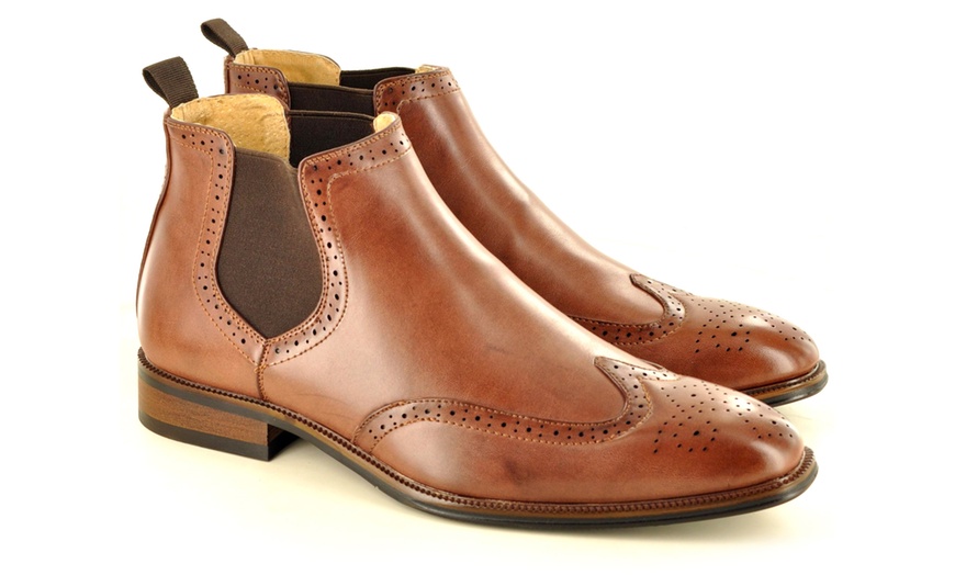 Image 9: Men's Faux Leather Brogues