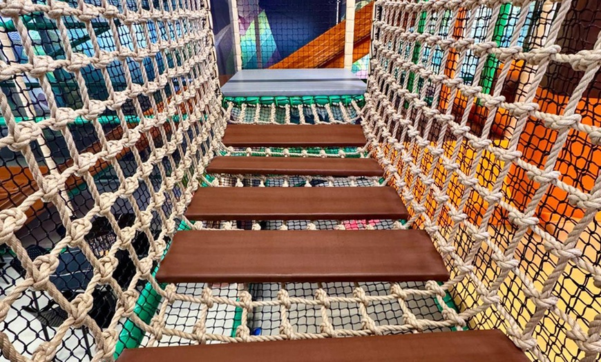 Image 4: Eintritt für 1-2 Erwachsene & 1-2 Kinder mit Slush-Eis & Pangea Becher