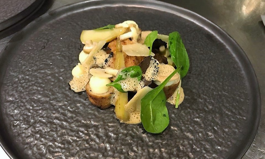 Image 5: Venlo - dormir et manger: chambre Double avec petit-déjeuner et dîner