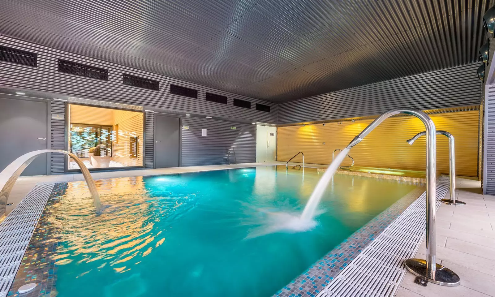 Adéntrate en el bienestar: circuito termal completo de 90 minutos para 1 o 2 con té, ahorra hasta un 23% - Primary Image