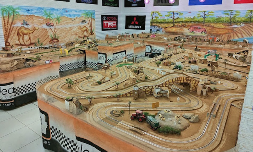 Image 10: Carrera de slot de hasta 60 minutos: elige Quick Race o GP Experience