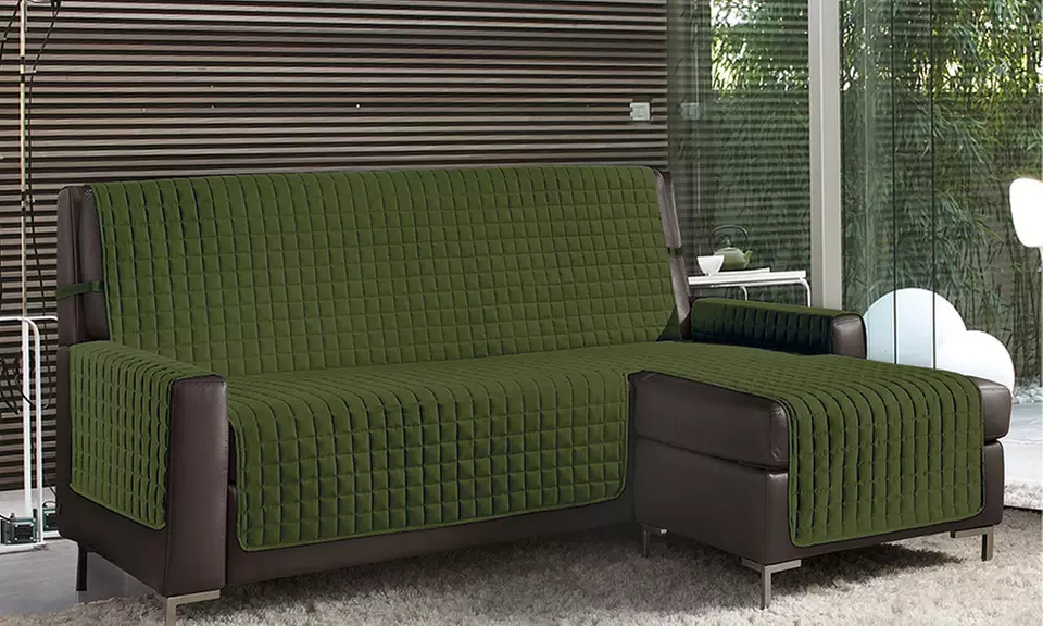 Gesteppter Sofabezug mit Halbinsel