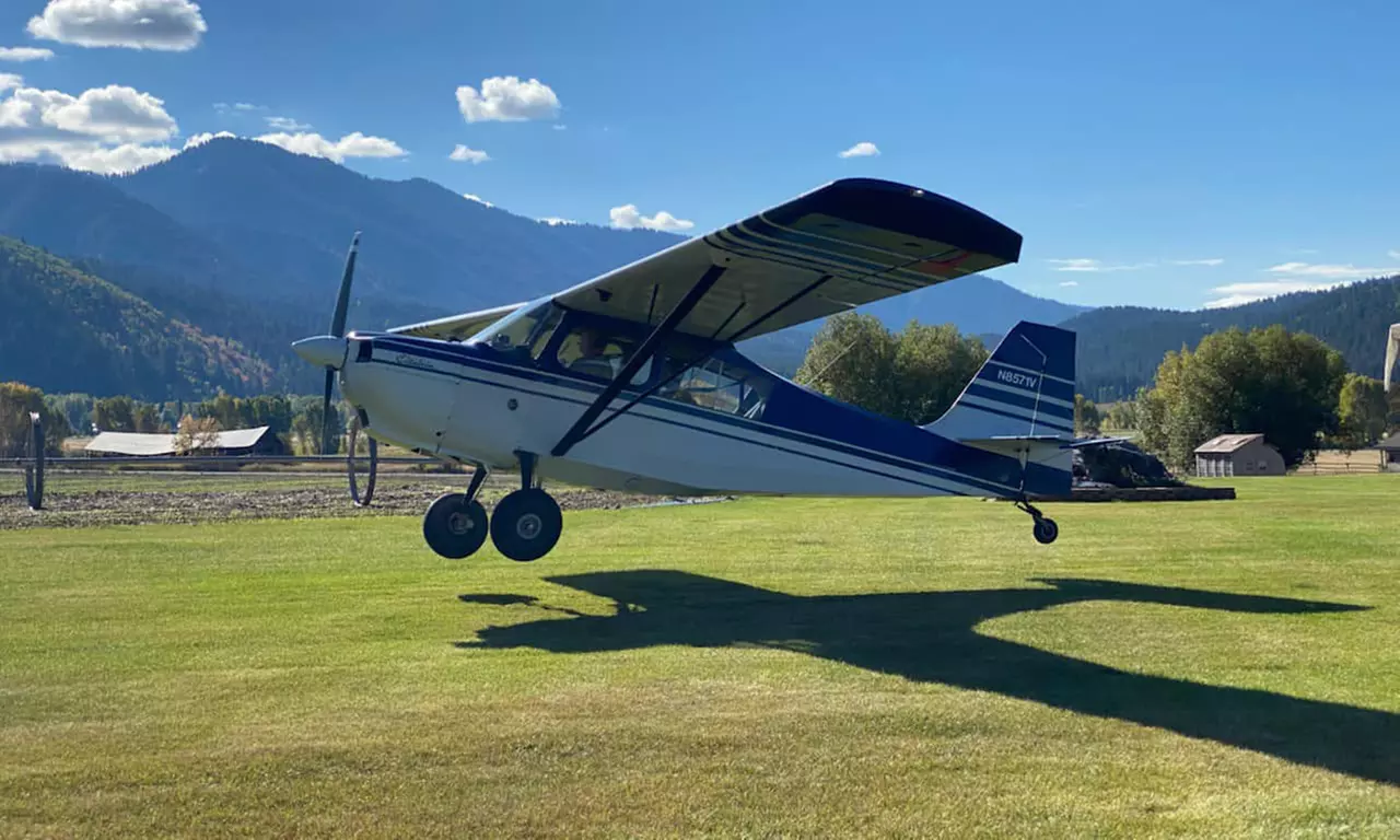45-Minute Discovery Flight for 1-3 People 