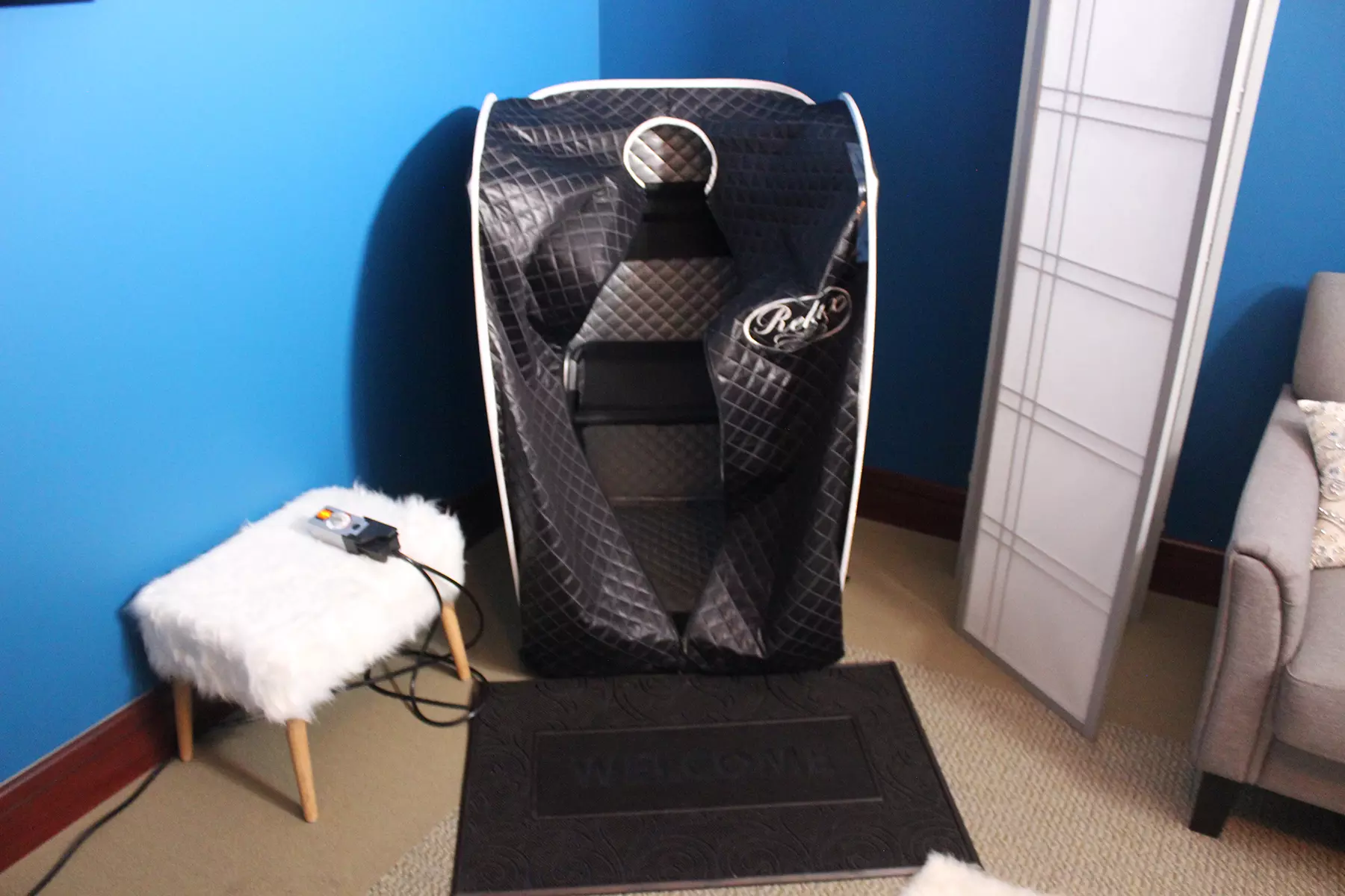 Two or Four 20-Minute Infrared Sauna Sessions at Living Well Balanced (Up to 56% Off) - Primary Image