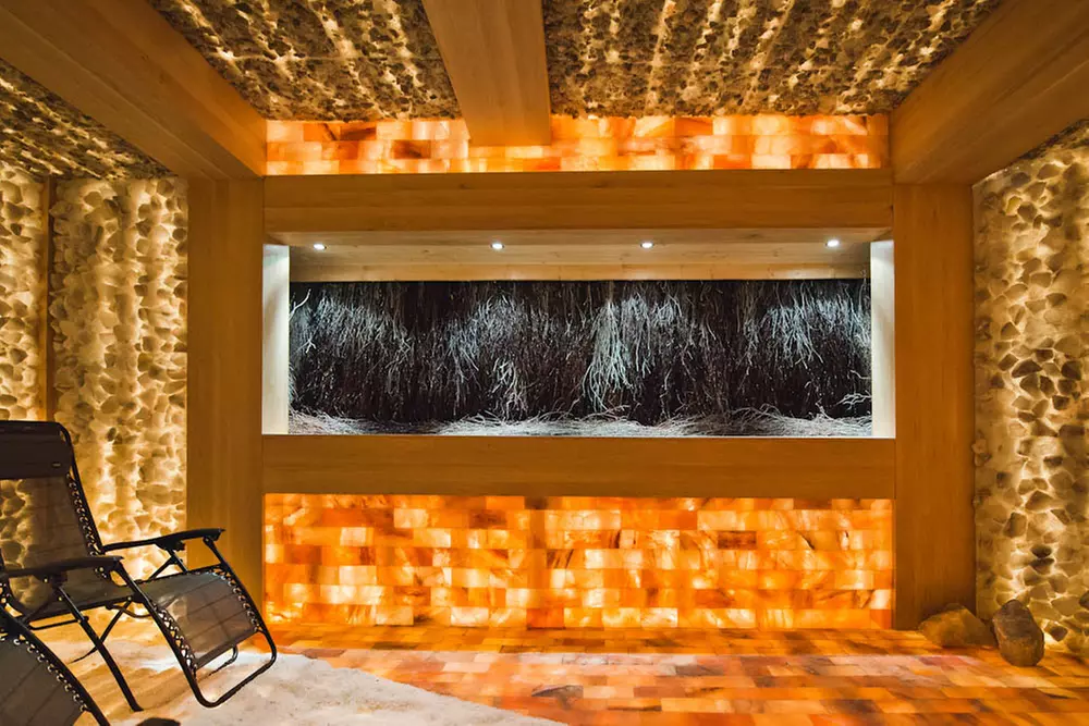 Wejście do groty solnej w Molo Resort Osiek