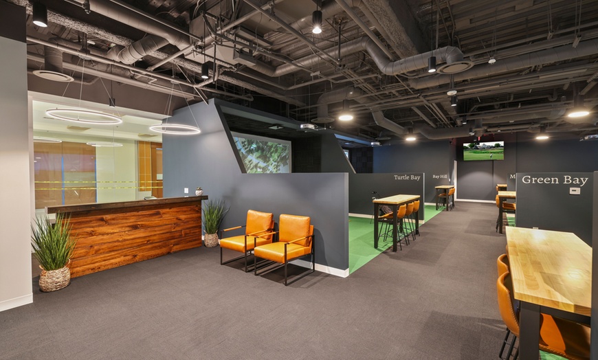 Image 4: Swing By for a 1 or 2 Hr Golf Simulator Experience for up to 4 People!