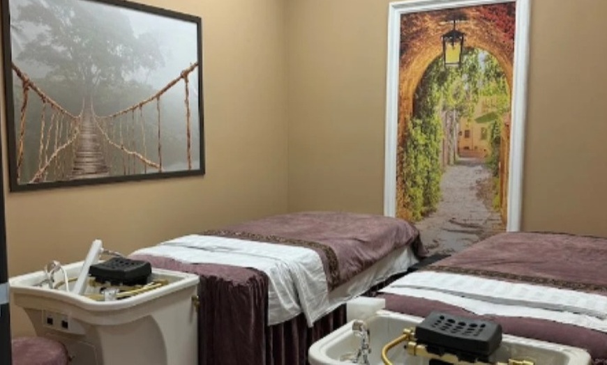 Image 2: 54% Off Head Spa Scalp Care Treatment at AI Beauty Spa
