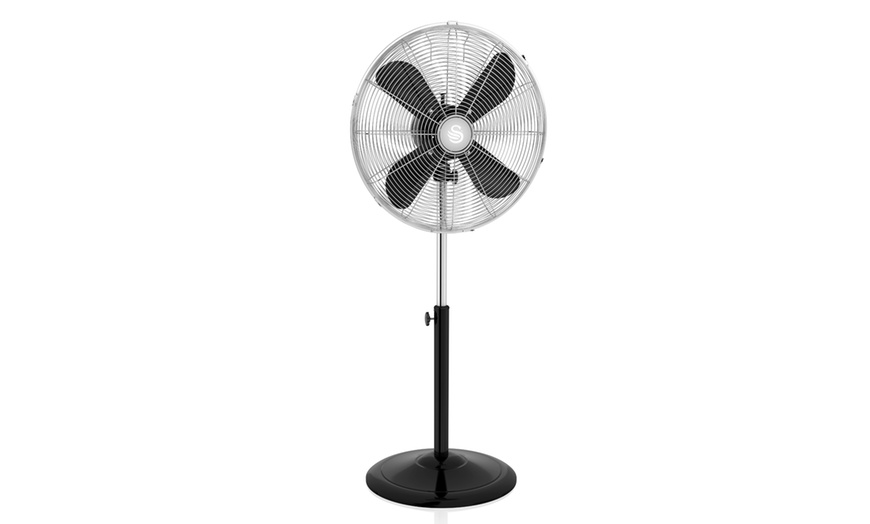 Image 10: Swan Retro Clock, Stand or Desk Fan
