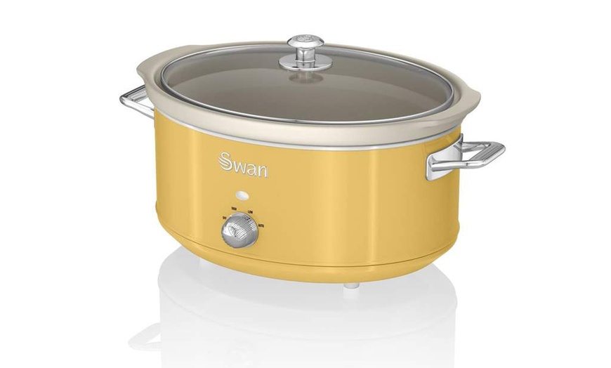 Image 68: Swan 1.5L, 3.5L or 6.5L Retro-Style Slow Cooker