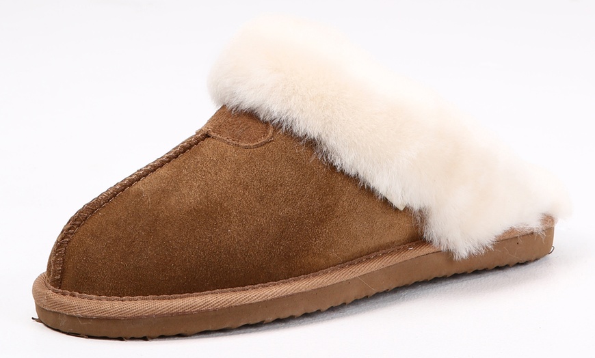 Image 3: Snowpaw Women's Australian Sheepskin Slippers