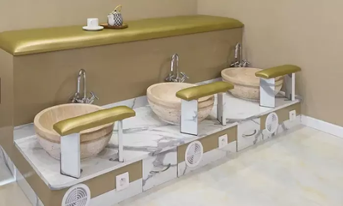 Jusqu'à 34% de remise sur Massage - Personnalisé chez Ivanka Institut & Spa