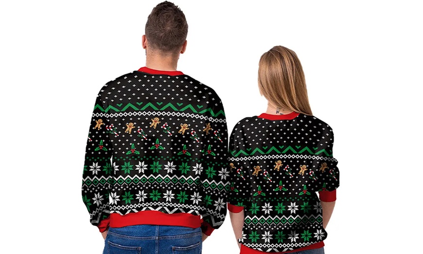 Image 8: Unisex Christmas Print Sweatshirt