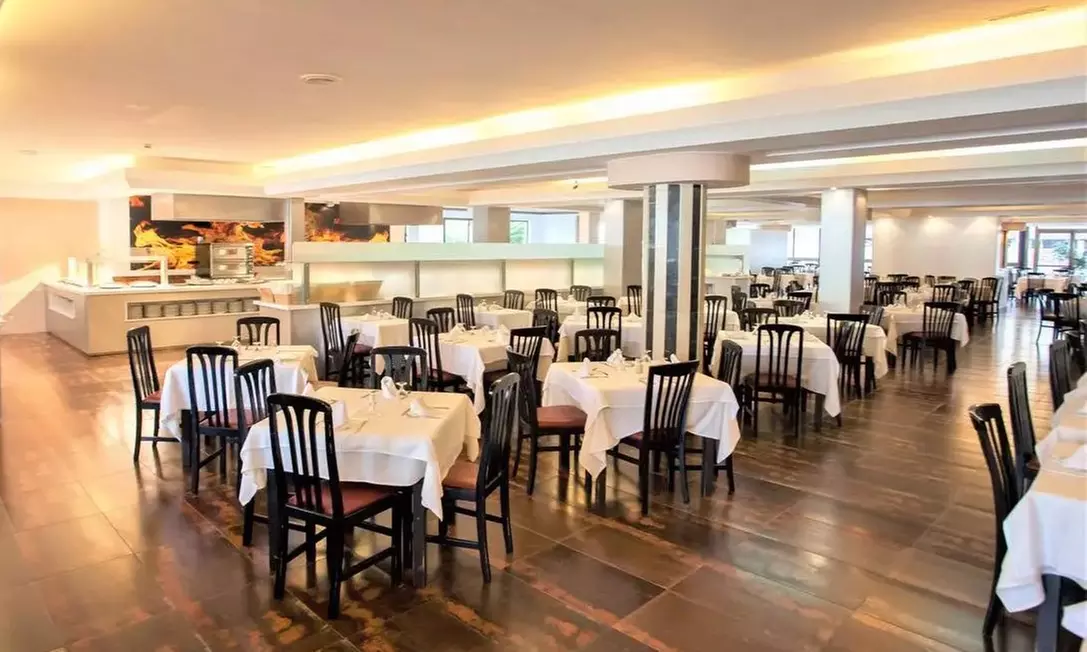 Lloret de Mar : chambre standard en demi-pension ou pension complète