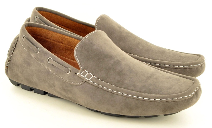 Image 51: Men's Faux Suede Casual Loafers