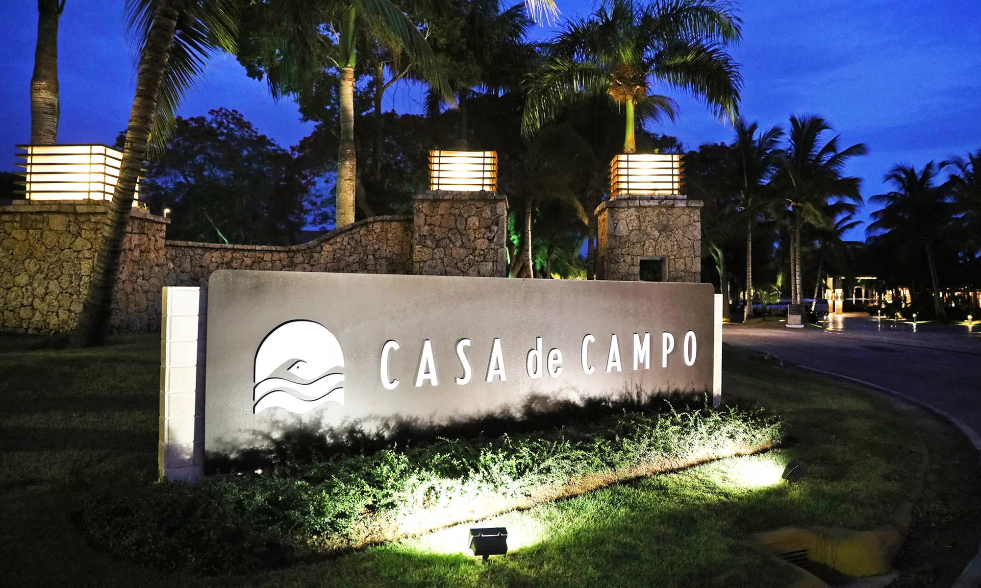 ✈3 or 5 Nights at All-Inclusive Casa De Campo Resort & Villas w/Air. Price is per person, Based on Two Guests per Room.
