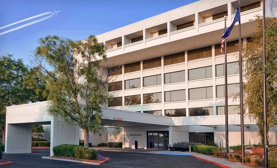 One-Night Stay and Up to 14 Days of Onsite Parking at Wyndham Indianapolis West at the Indianapolis Airport - Second Medium