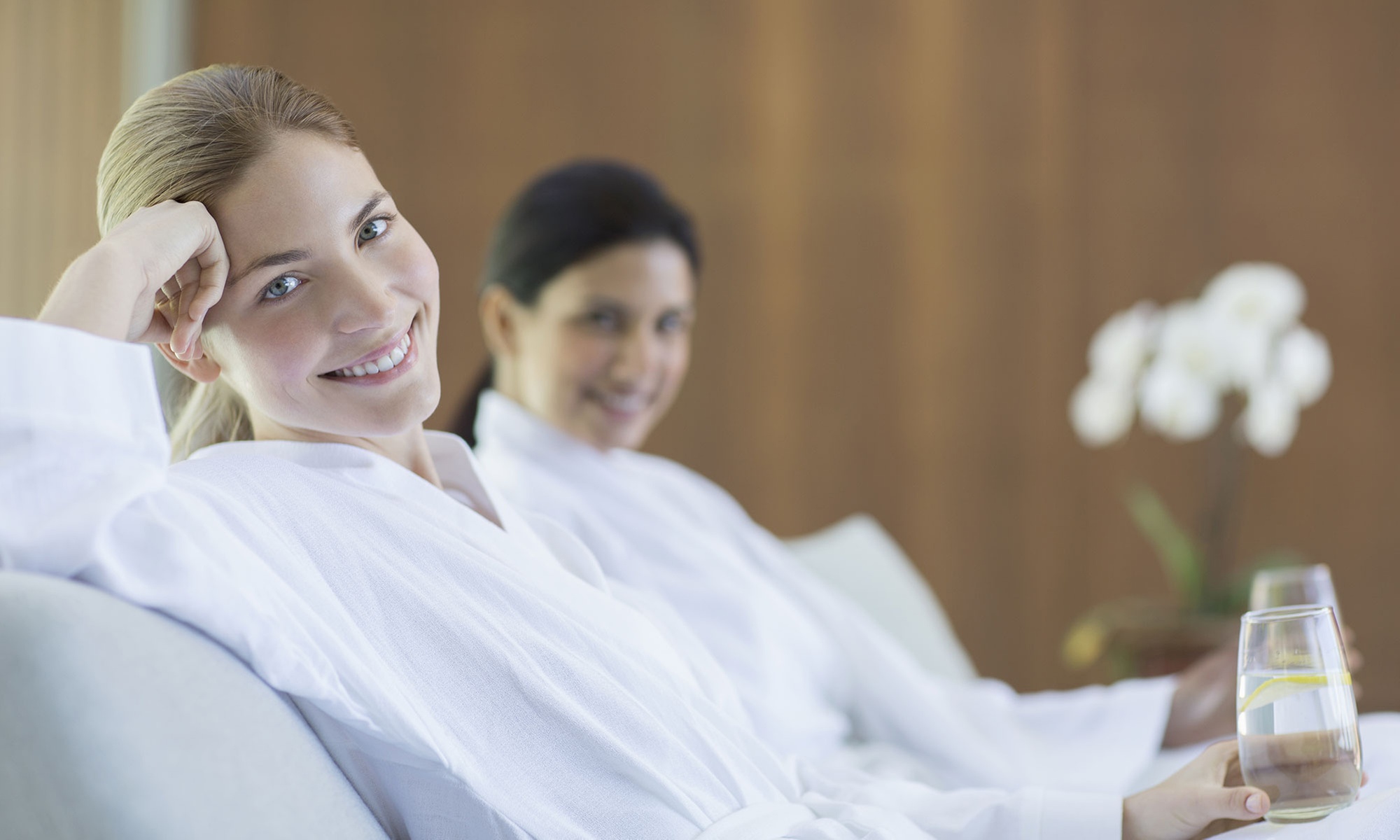 Dzień Kobiet: Odprężające pakiety day spa