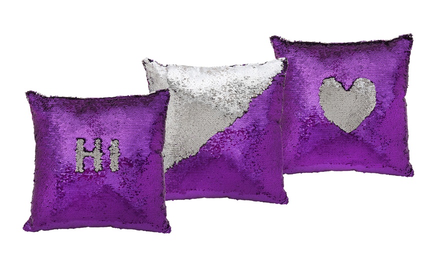 Image 6: Decorative Sequin Cushion