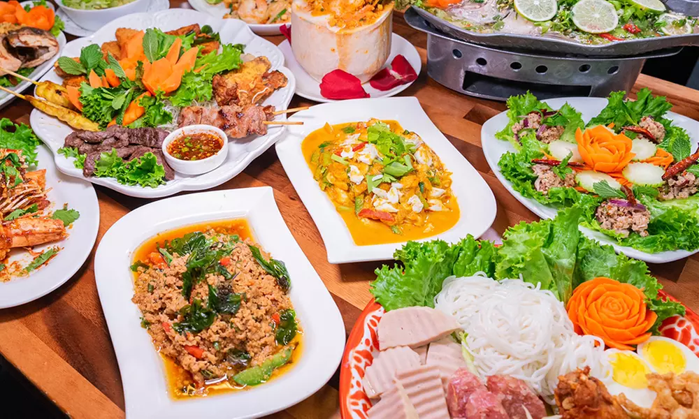 Appetizers, Entrées & Drinks for Two or Four—Na Rath Awaits You!