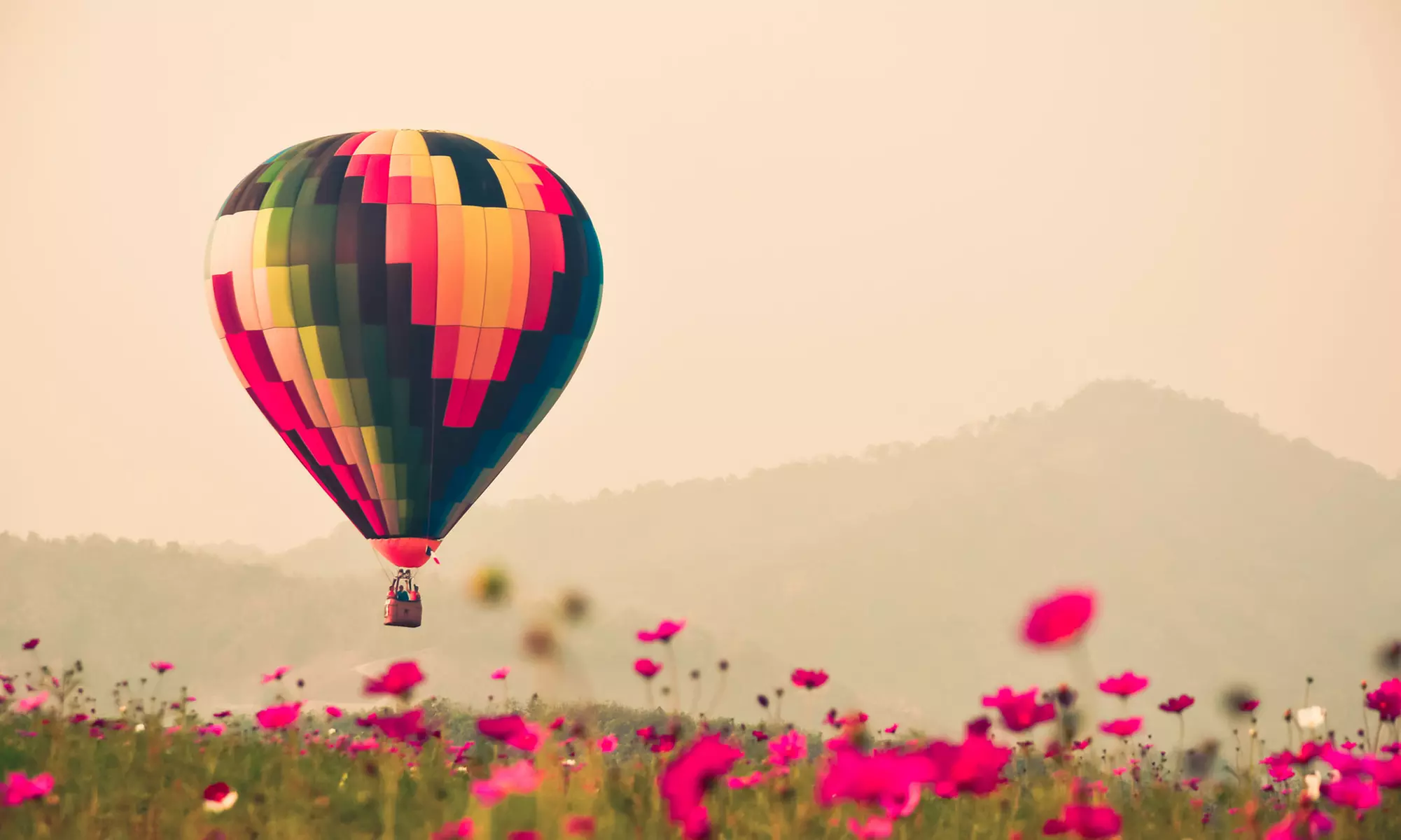 Vouchery podarunkowe na dowolne usługi Kraków Balloon Team