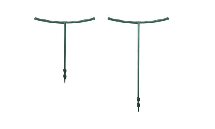 Image 6: 6- or 12-Piece Plastic Plant Support Pile Stands