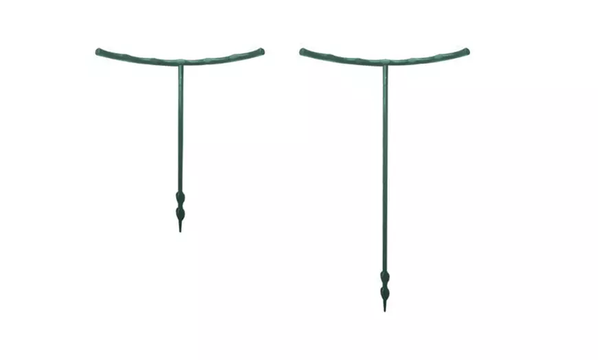 Image 6: 6- or 12-Piece Plastic Plant Support Pile Stands