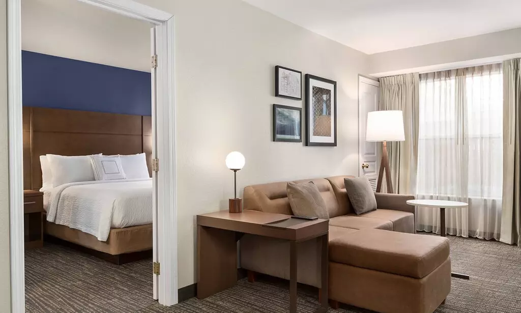 Extended-Stay Hotel in Antelope Valley with Spacious Suites 
