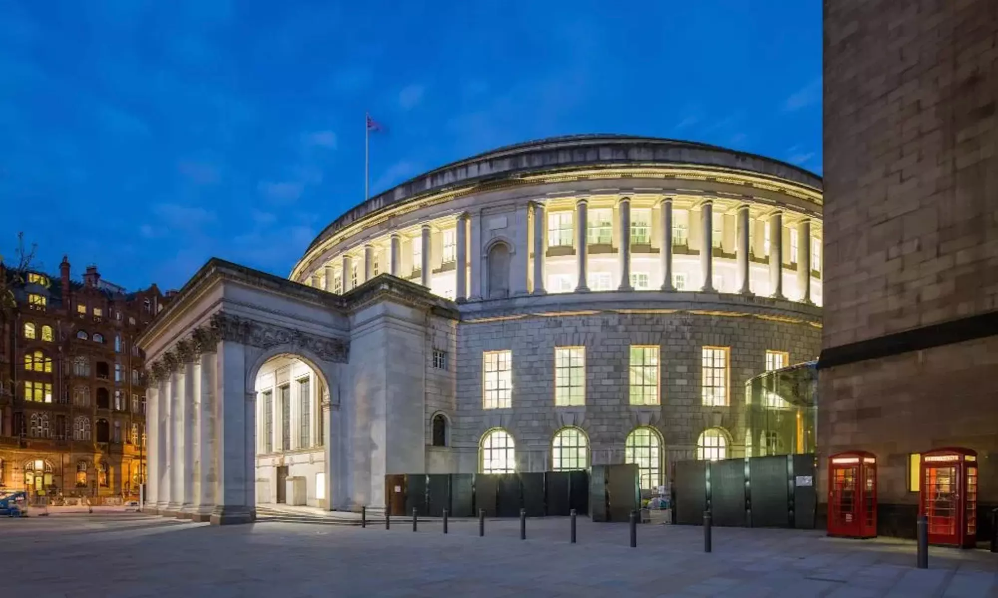 Manchester: 4* Superior Double Stay with Breakfast