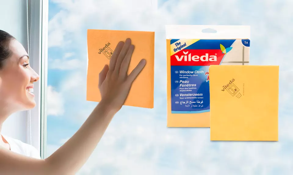 One (£2.99), Two (£4.99) or Four (£8.99) Vileda Window Cloths - Primary Image