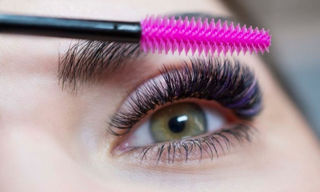 Mascara semipermanente per una o 2 persone al centro Super Nail Art (sconto fino a 51%)