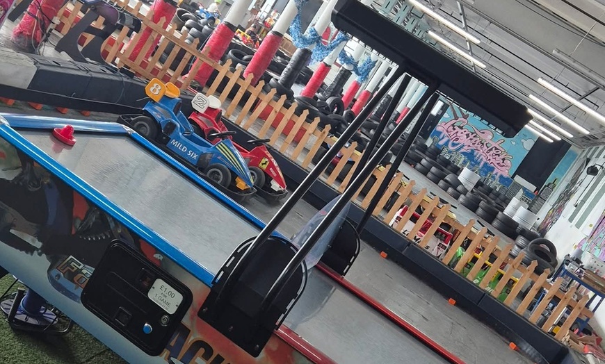 Image 4: 20-Minute Go Karting Experience for 1 to 4 Racers