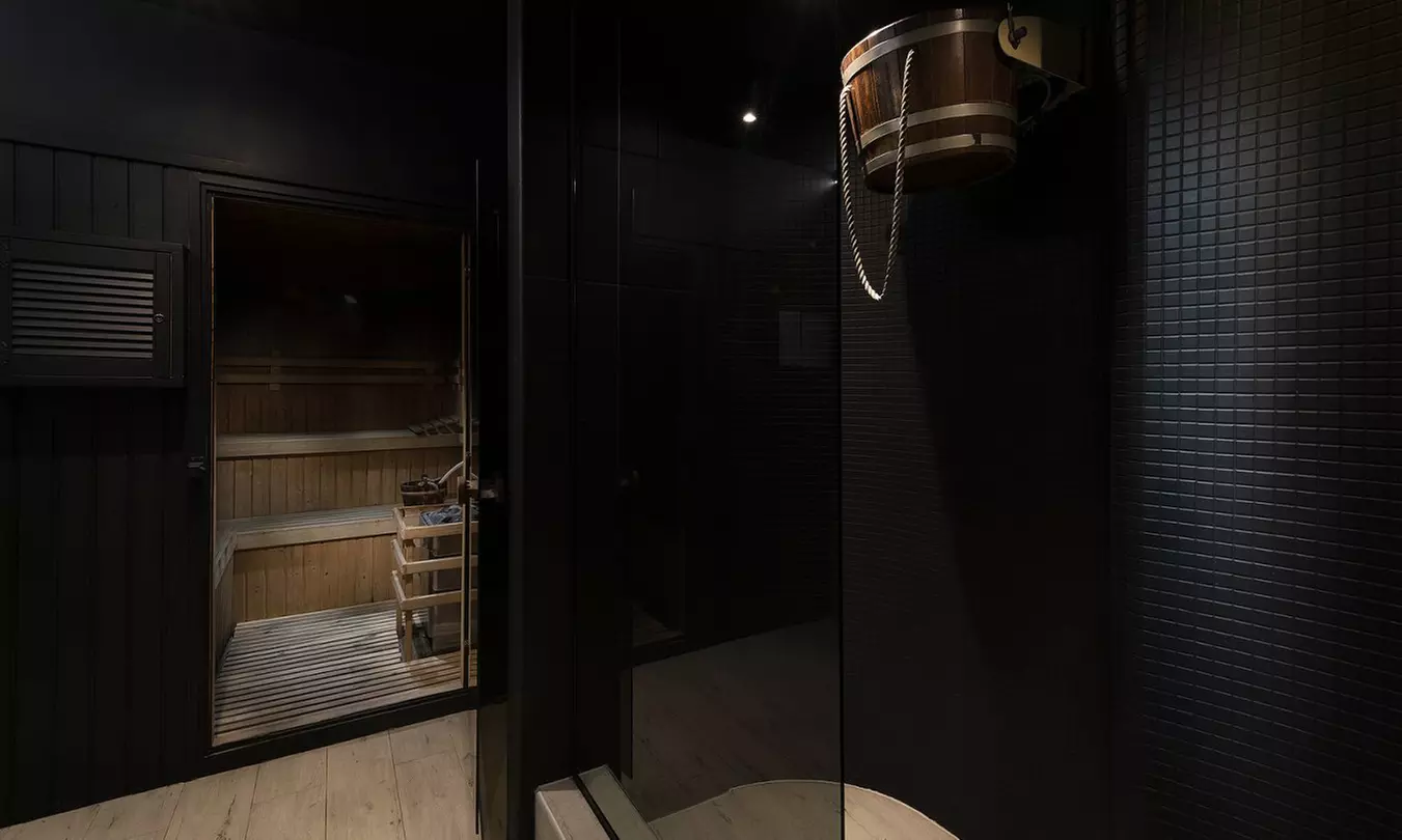 Pakiet day spa relaksacyjny z masażem, jacuzzi i więcej