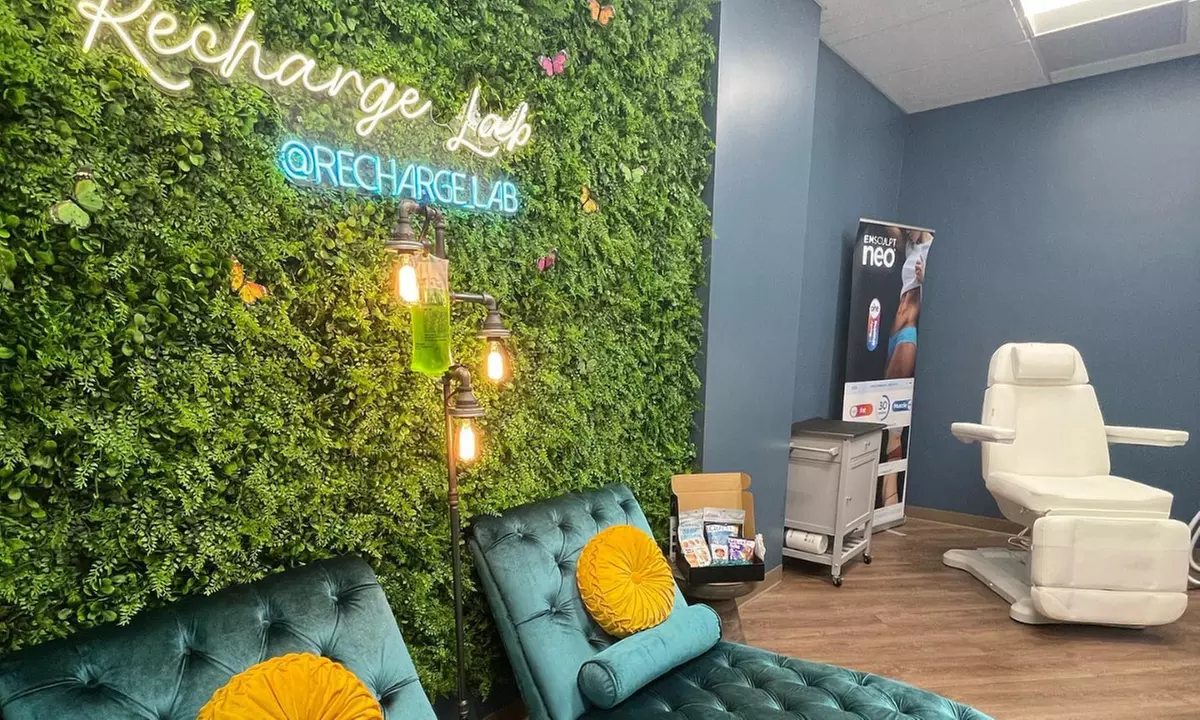 Four or Six 30 Minutes of EMS Treatment Sessions at Recharge Lab (Up to 46% Off) - Second Medium