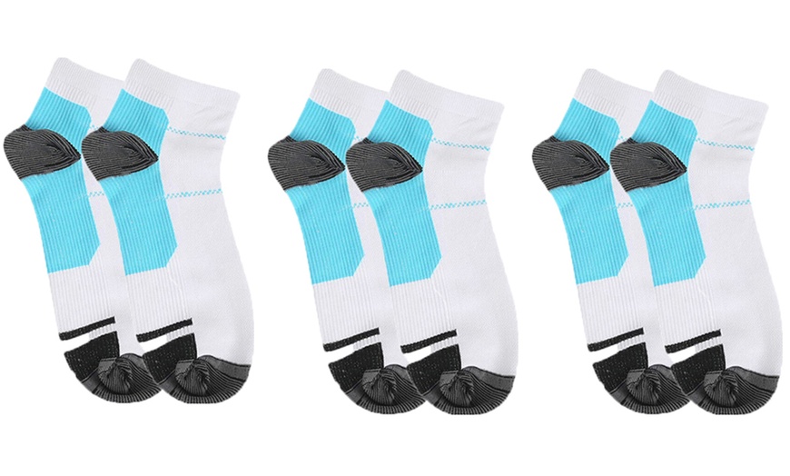 Image 6: Plantar Fasciitis Support Compression Socks