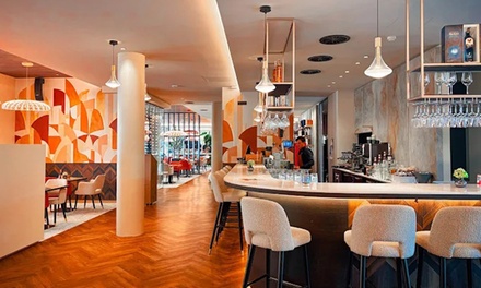 Pour 2 personnes : Menu gastronomique du chef en 3 services et mise en bouche - L'Entrepôt (Van Der Valk)