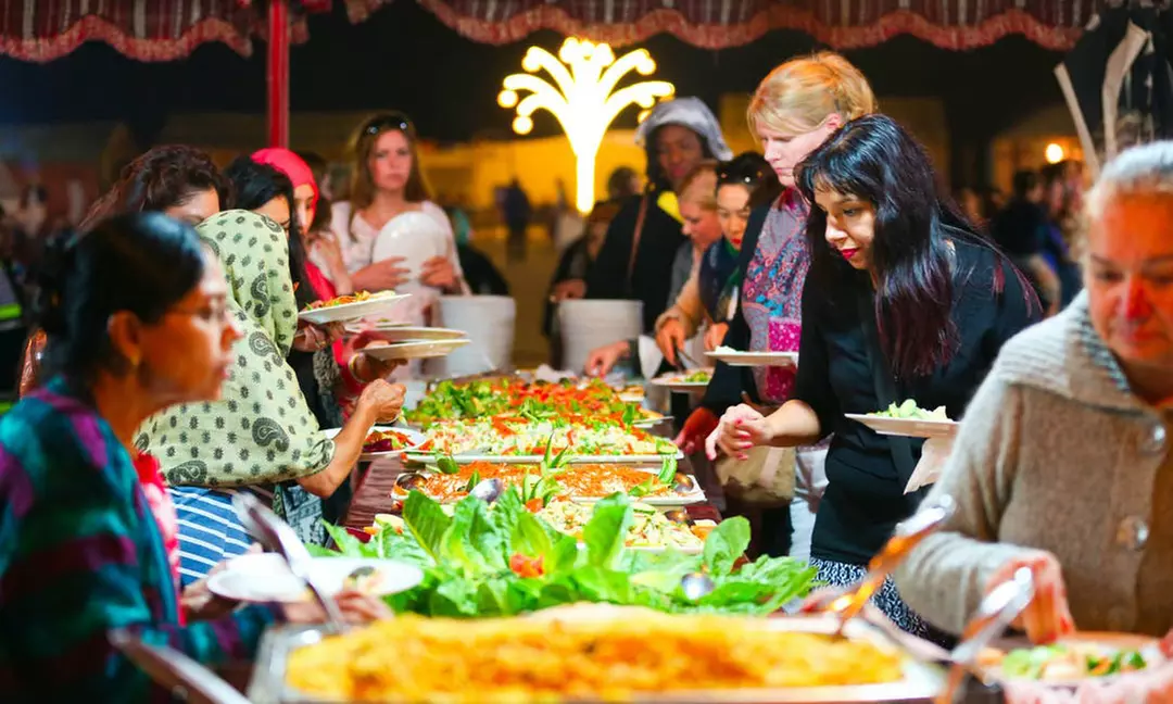 VIP Desert Safari Adventure: Dune Bashing, Quad Biking & BBQ Dinner!