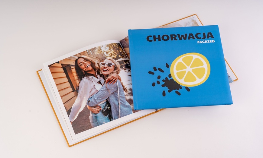 Image 5: Uchwyć wspomnienia: personalizowane fotoksiążki 30x30 cm z Colorland