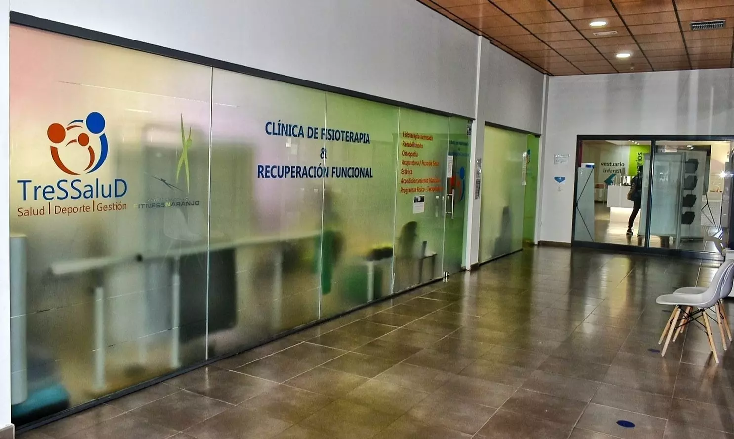 Masaje a elegir con opción a masaje craneo-cervical o podal